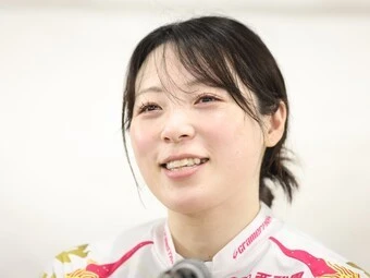 児玉碧衣 photo by Takahashi Manabu 記事>>