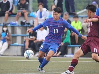 郡司璃来 photo by Morita Masayoshi記事/サッカー界の「ドラ1」12人 高校、ユース、大学からいきなり欧州組になる注目選手も>>