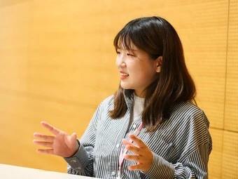 インタビュー記事「新聞製作の裏側」>>photo by Kitagawa Naoki