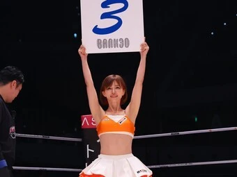 あきぴ インタビュー記事>>photo by ©RIZIN FF