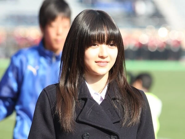 高校サッカー,高校サッカー選手権,応援マネージャー,逢沢りな