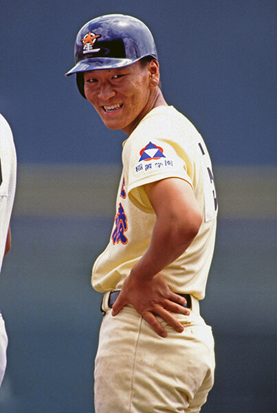 松井秀喜・星稜（石川）甲子園での5打席連続敬遠は大きな話題に。MLBではアジア人として初のワールドシリーズMVPに選出。NPBとMLBの通算で507本の本塁打を記録した。高校野球記事一覧へphoto by Okazawa Katsuro、Ohtomo Yoshiyuki