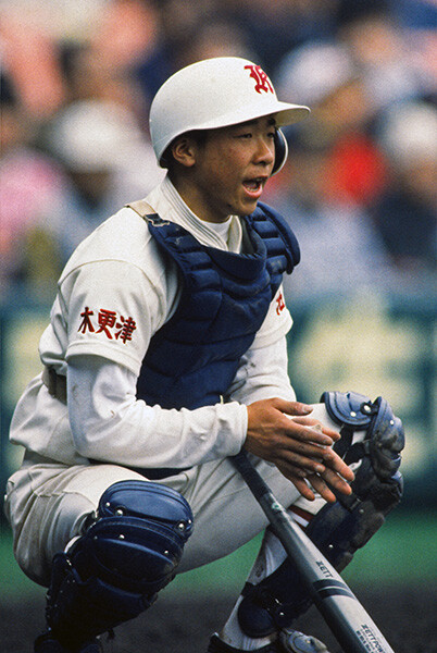 飯田哲也・拓大紅陵（千葉）捕手としてドラフトで指名されるも、プロ入り後は主に外野手としてプレー。切り込み隊長として燕打線を牽引した。高校野球記事一覧へphoto by Okazawa Katsuro、Ohtomo Yoshiyuki