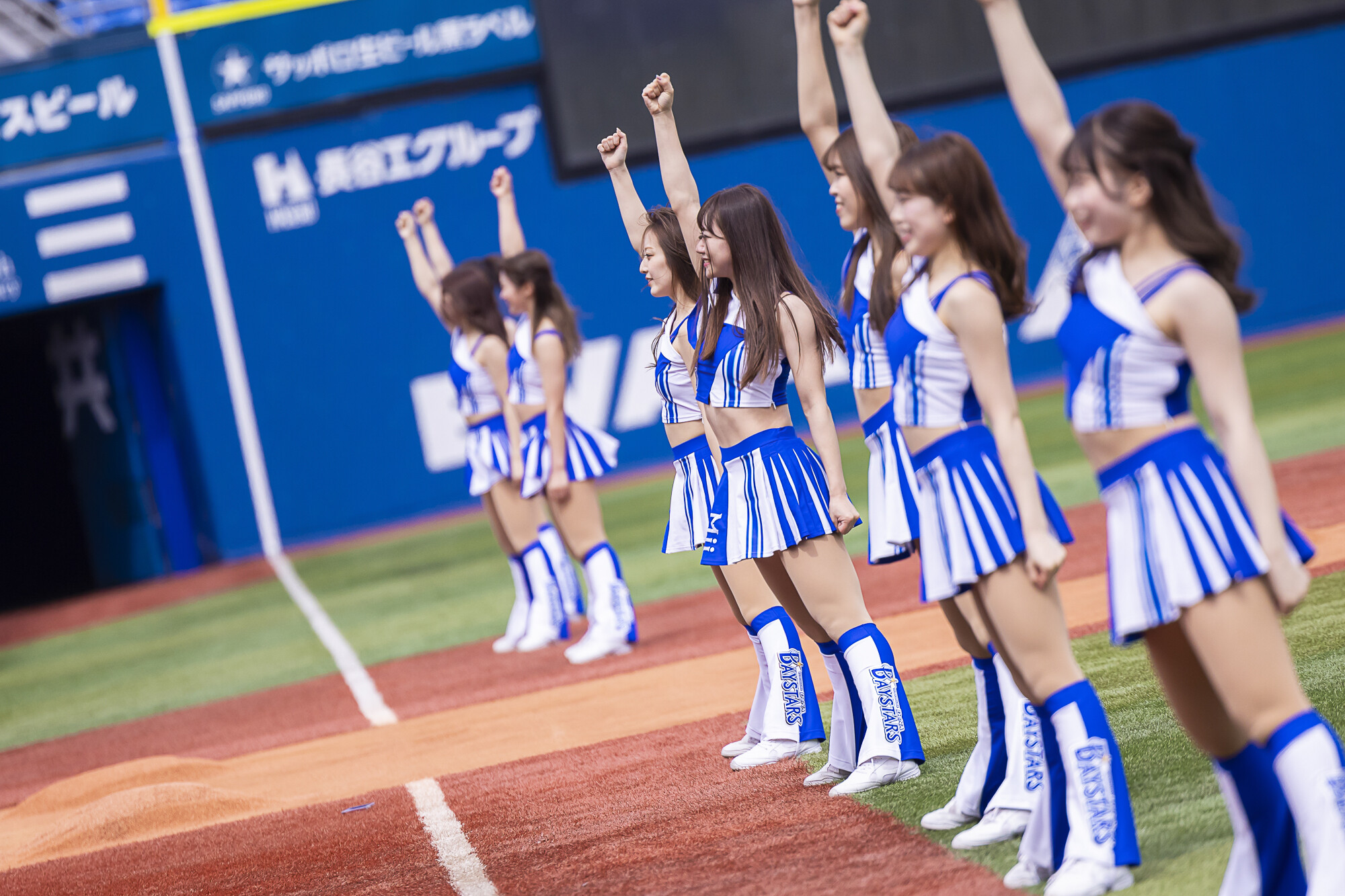横浜DeNA・パフォーマンスチーム「diana」2023年新メンバー９人厳選カット集（38枚）