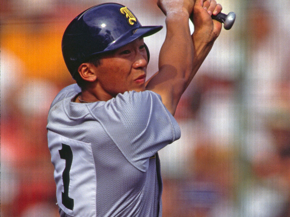 大越基・仙台育英（宮城）89年夏の甲子園で投打にわたり大活躍し、チームを準優勝に導いた高校野球記事一覧へphoto by Okazawa Katsuro