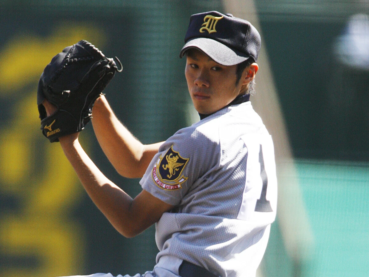 佐藤由規・仙台育英（宮城）07年夏の甲子園で史上最速となる155キロをマークした高校野球記事一覧へphoto by Okazawa Katsuro