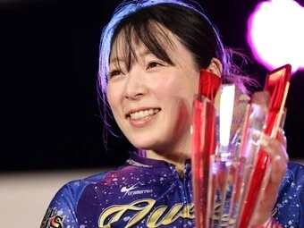 児玉碧衣 photo by Takahashi Manabu 記事>>