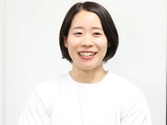 大浦彩瑛 photo by Takahashi Manabu 記事>>