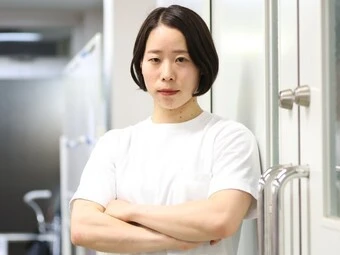 大浦彩瑛 photo by Takahashi Manabu 記事>>