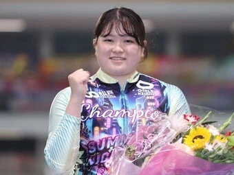 尾方真生 photo by Takahashi Manabu 記事>>