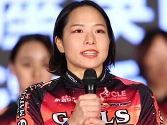 當銘直美 photo by Takahashi Manabu 記事>>