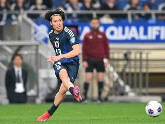 サッカー,海外サッカー,欧州サッカー,ヨーロッパサッカー,リーグ・アン,スタッド・ランス,サッカー日本代表,中村敬斗,三笘薫,久保建英,伊東純也,ドリブラー,アタッカー,偽9番