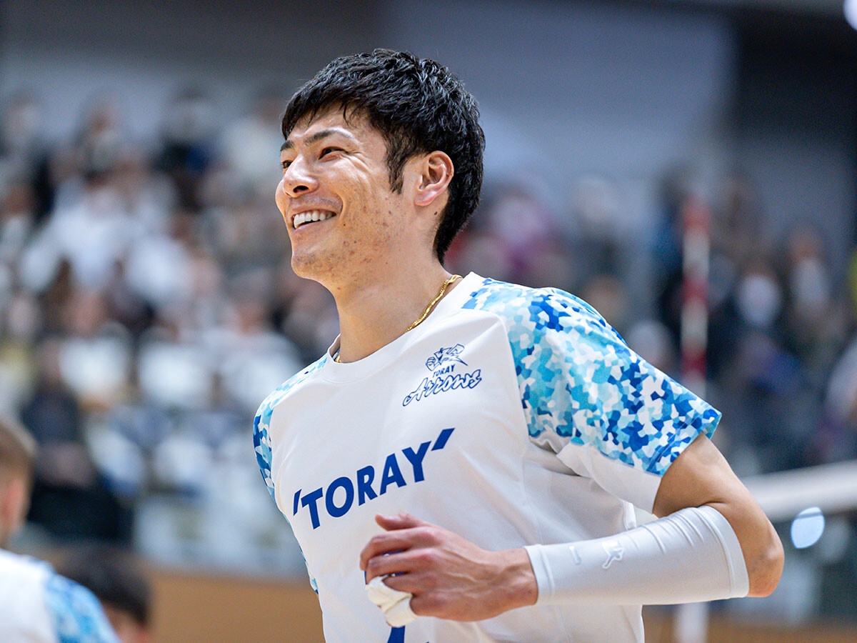 髙橋健太郎（たかはし・けんたろう）　所属：ジェイテクトSTINGS（2023－24シーズンは東レアローズ静岡でプレー）　ミドルブロッカー・202cm　Photo by 	縞茉未