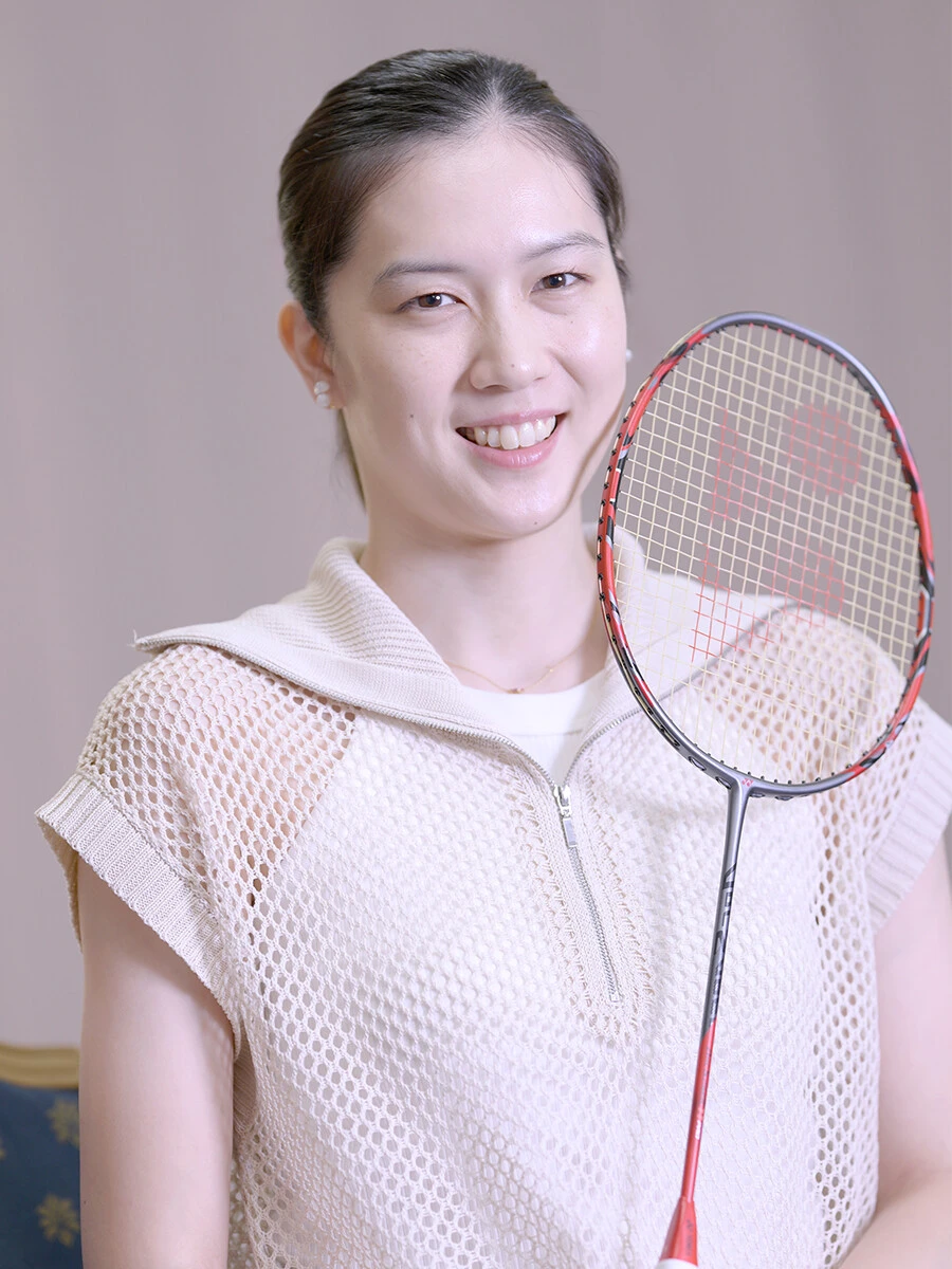 大堀彩選手 サイン入り！ YONEXロングTシャツ 大堀彩選手 サイン入り！ YONEXロングTシャツ ウェア