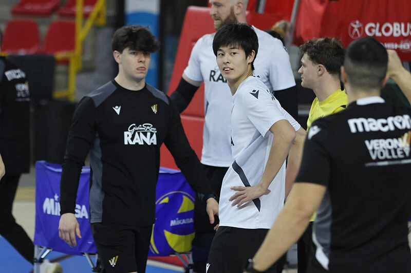 石川祐希との食事は「めちゃくちゃ緊張」中央大1年・笹本穏がイタリア