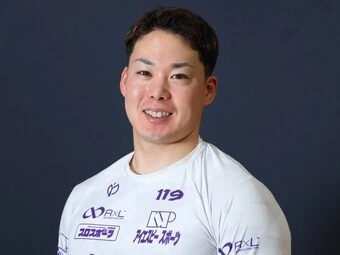 犬伏湧也 photo by Takahashi Manabu 記事>>