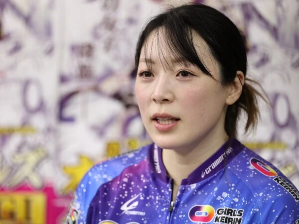 児玉碧衣 photo by Takahashi Manabu 記事>>