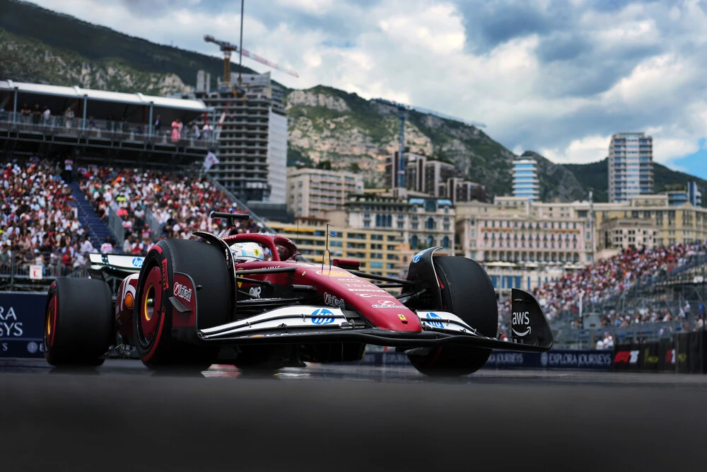 対談記事>>photo by Sakurai Atsuo