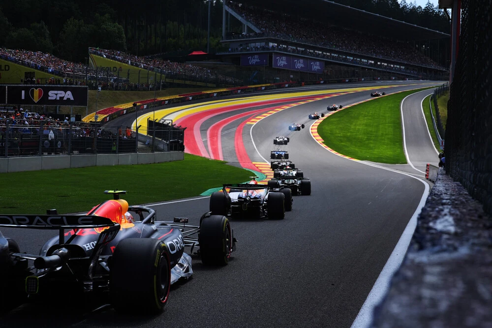 対談記事>>photo by Sakurai Atsuo