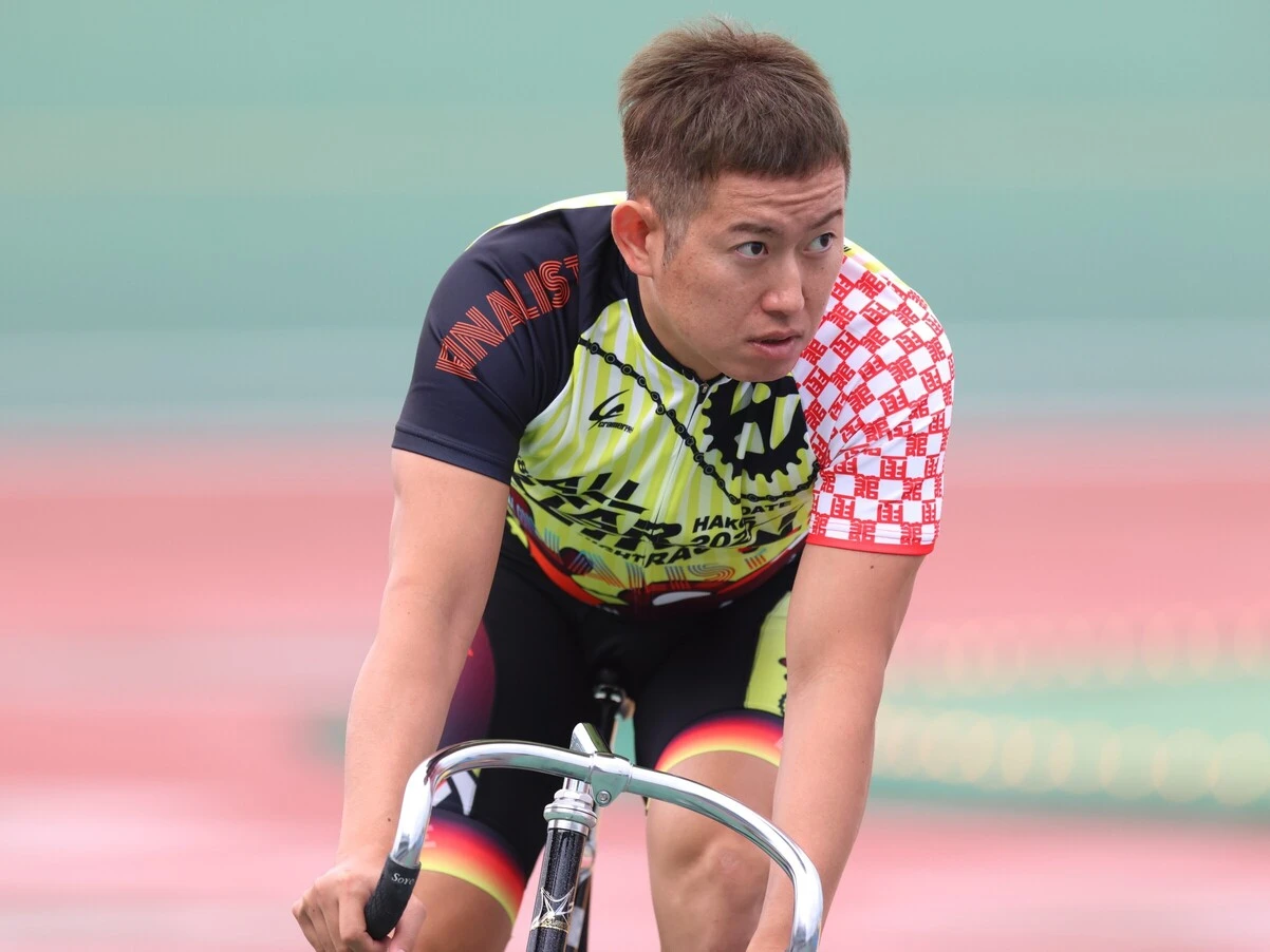 脇本雄太 photo by Takahashi Manabu 記事>>