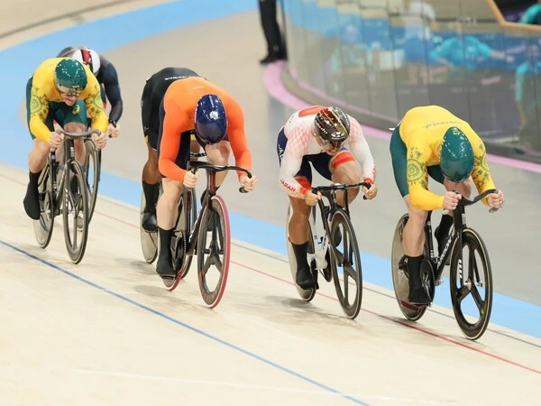 中野慎詞(右から2人目) photo by JMPA 記事前編>> 記事後編>>