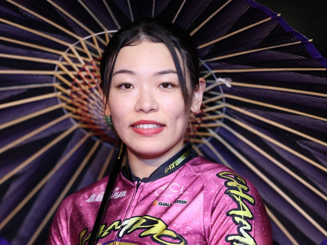 佐藤水菜 photo by Takahashi Manabu 記事>>