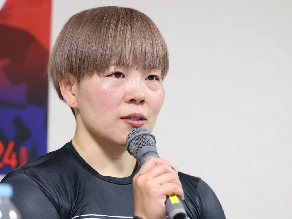 梅川風子 photo by Takahashi Manabu 記事>>