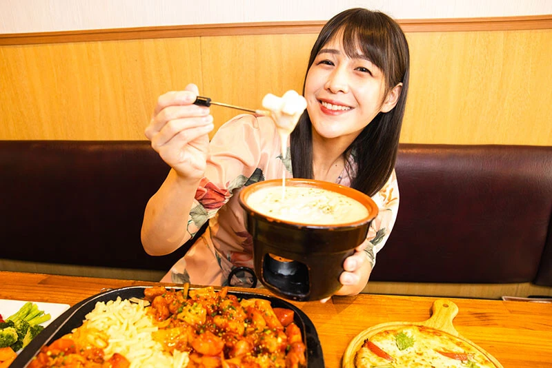photo by Hayashi Yuba