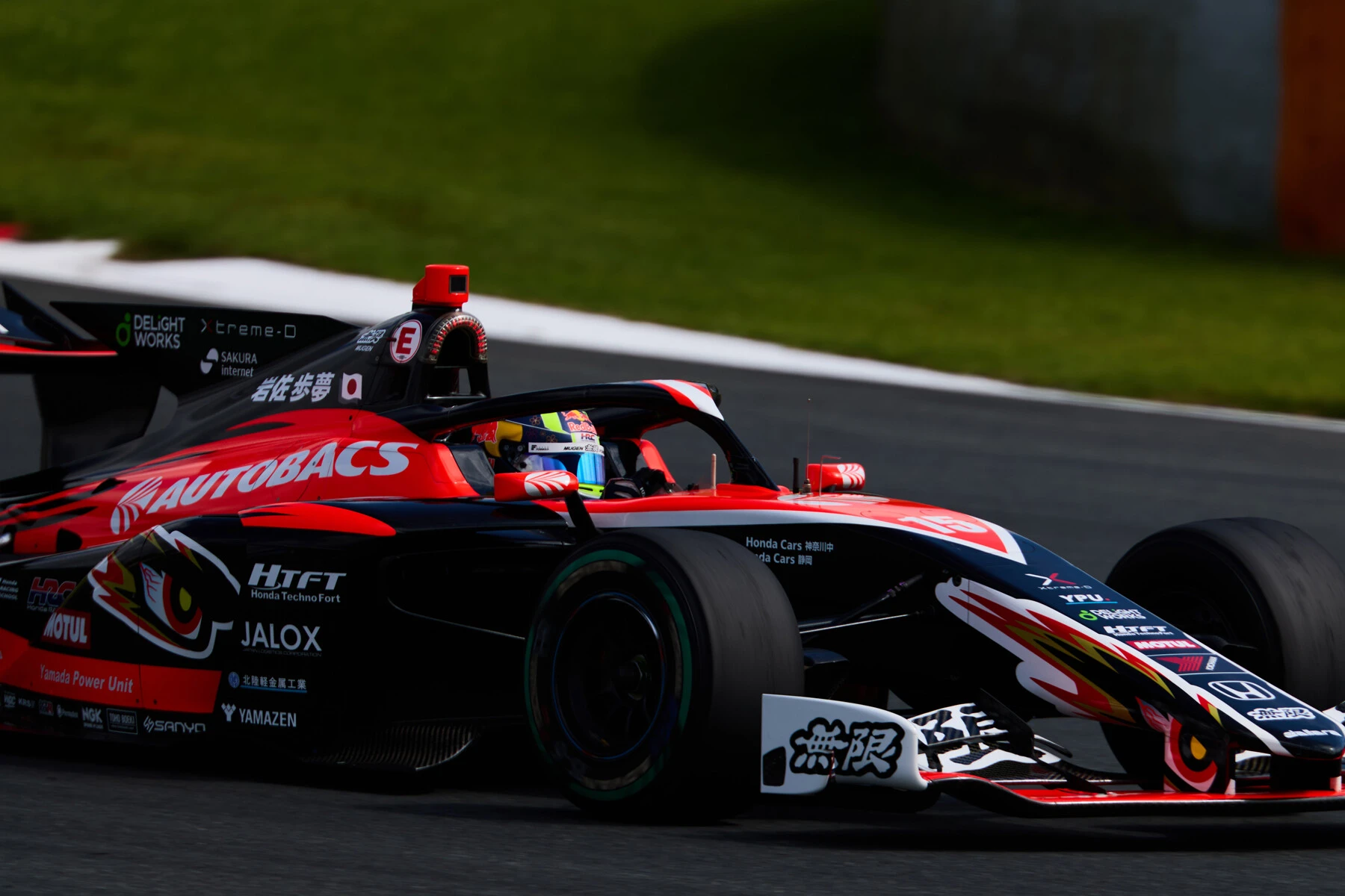 インタビュー記事＞＞photo by Murakami Shogo