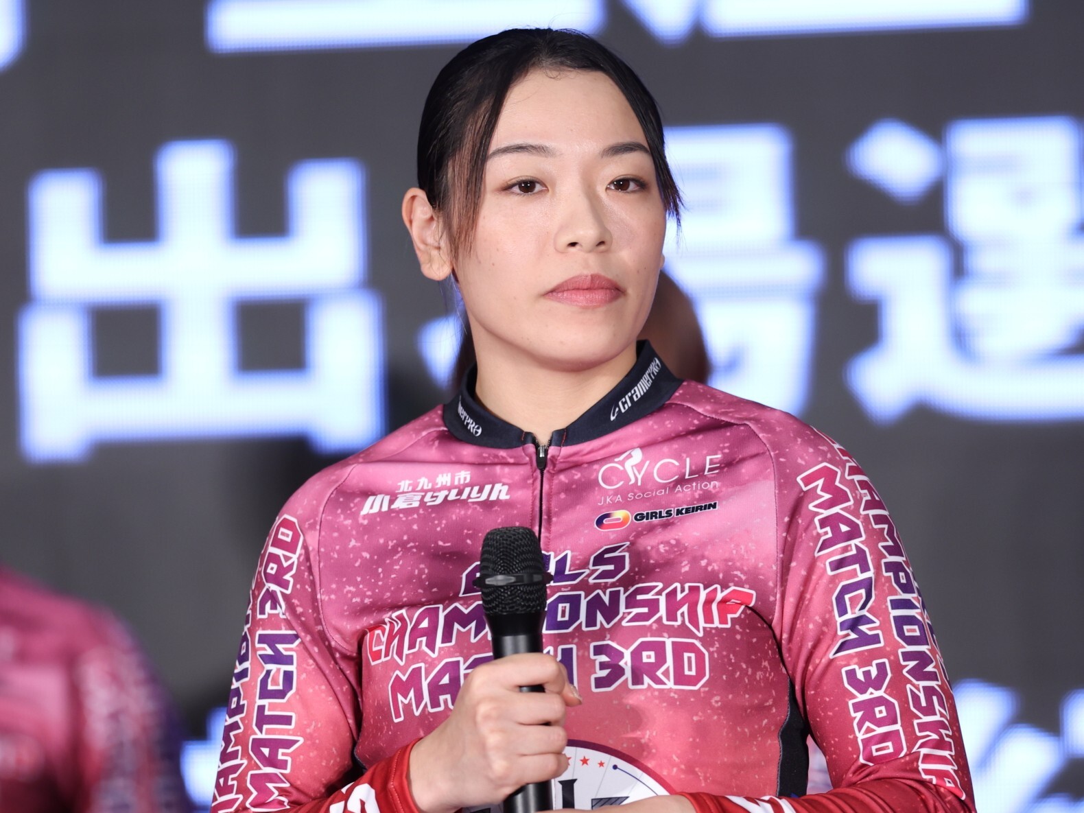 佐藤水菜　photo by Takahashi Manabu　記事＞＞