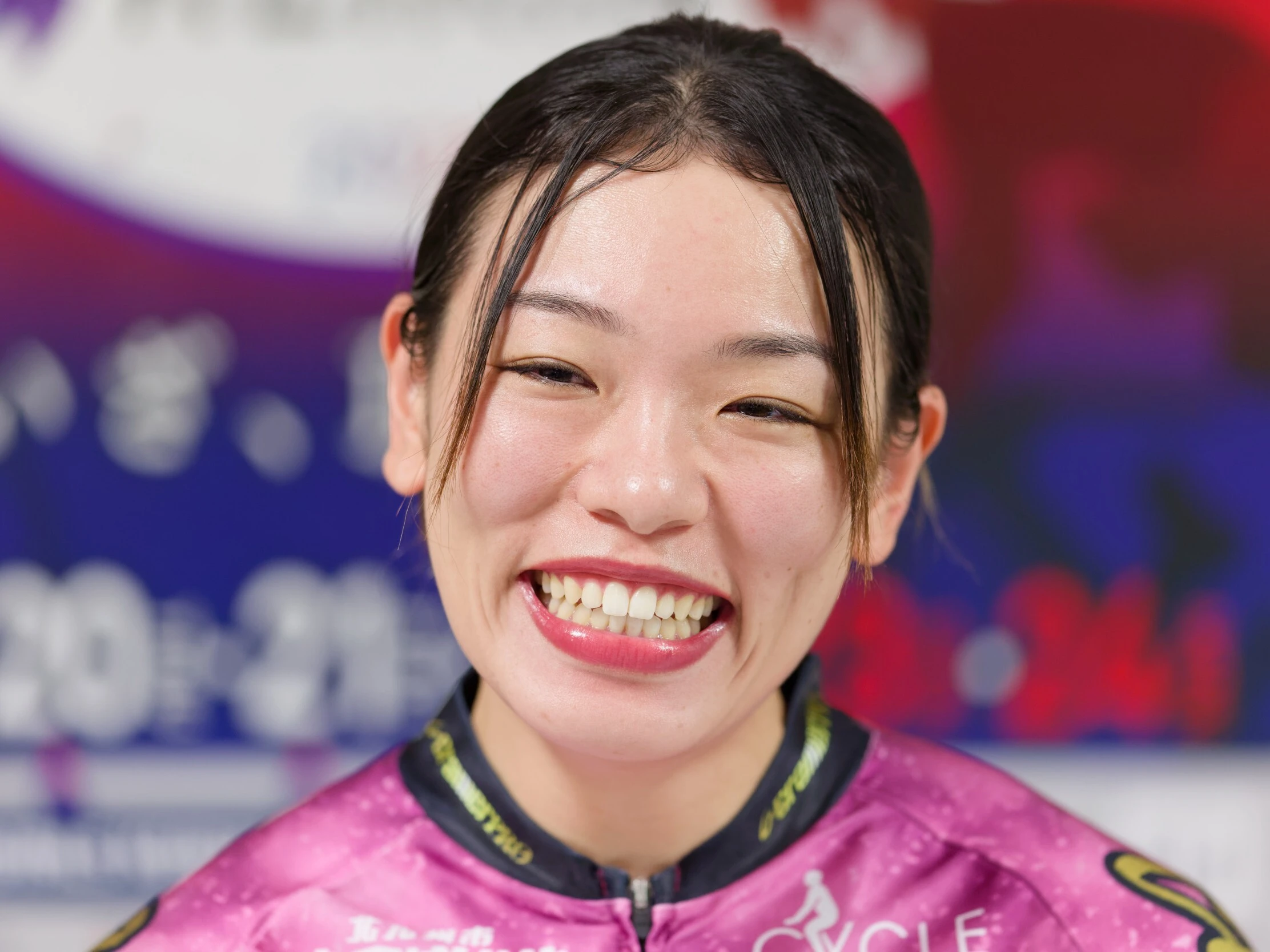 佐藤水菜 photo by Takahashi Manabu 記事>>