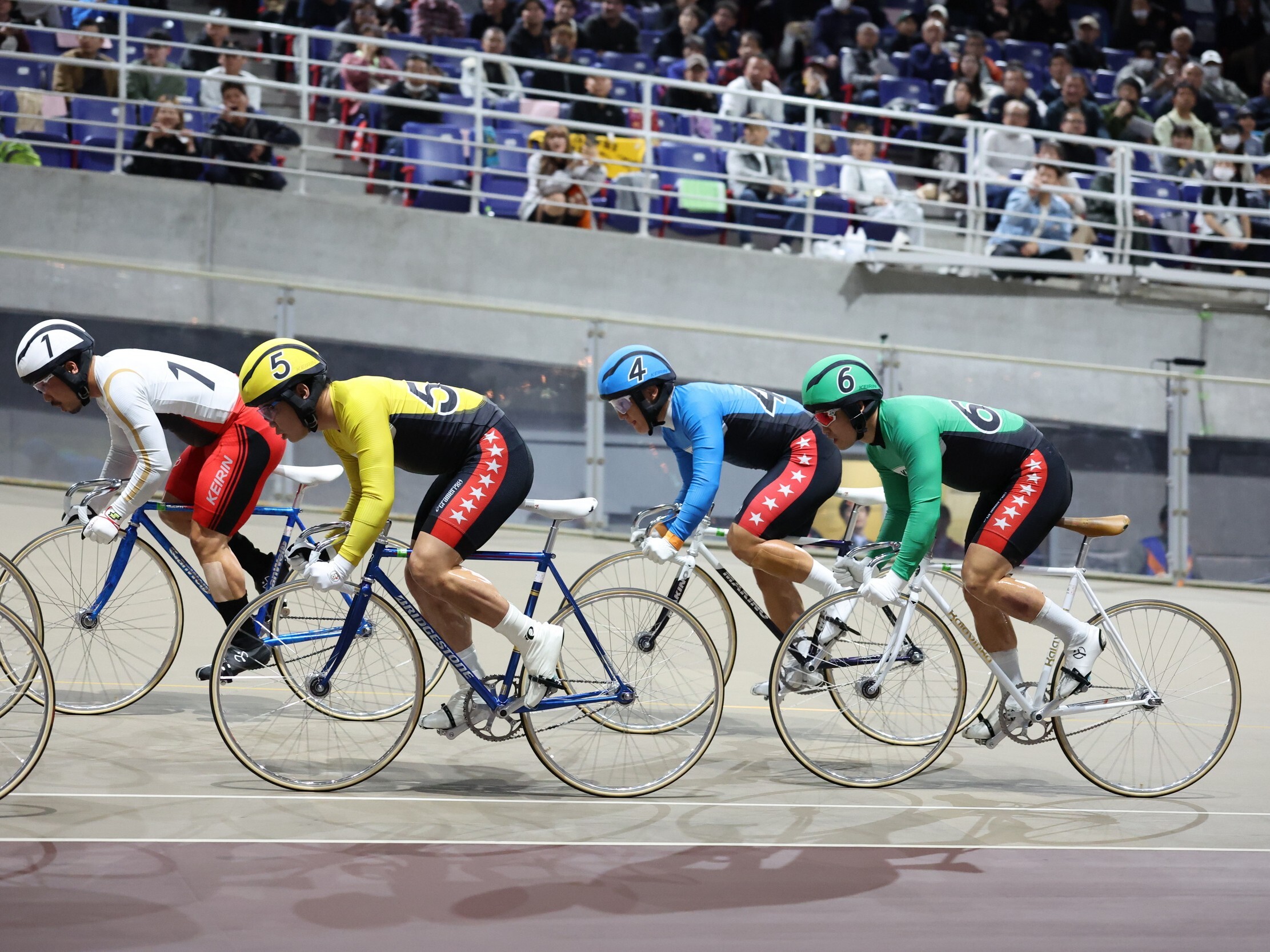 阿部拓真（６番車・緑）　photo by Takahashi Manabu　記事＞＞