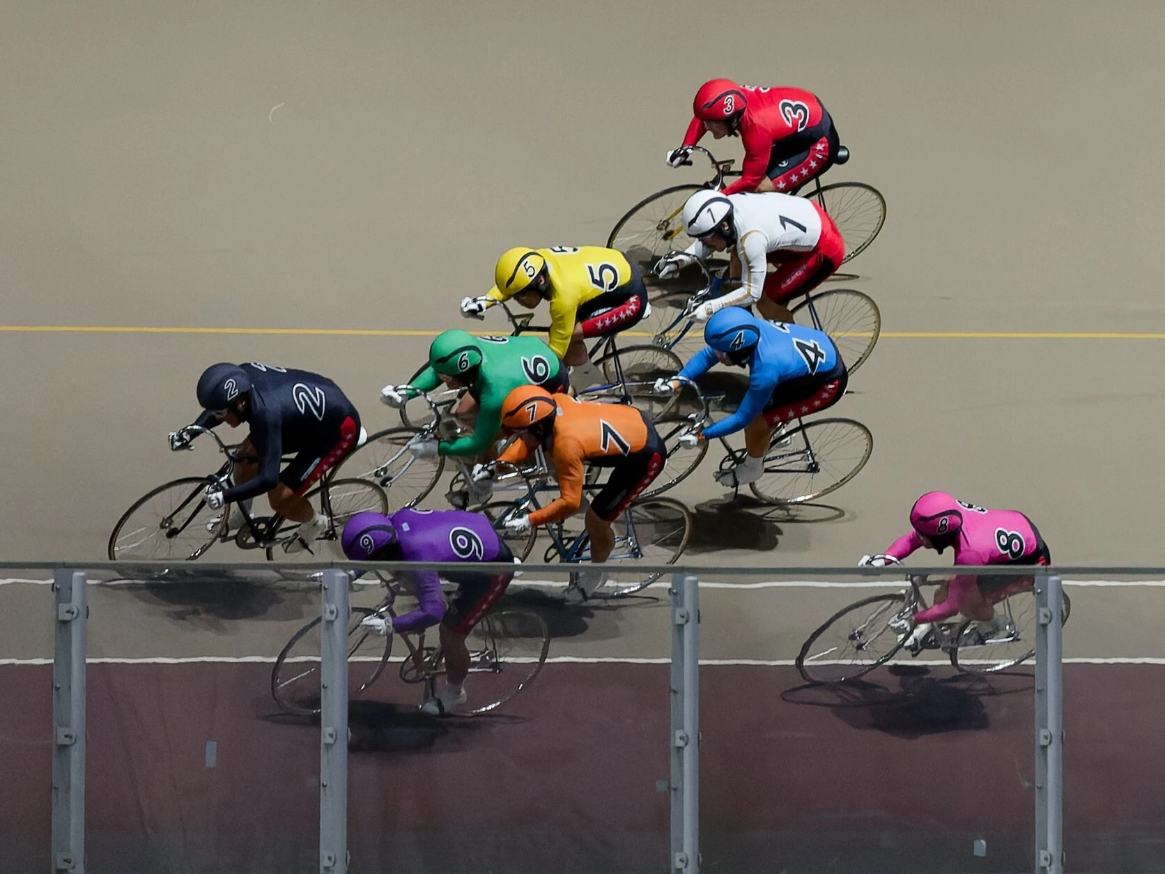 最終コーナー photo by Takahashi Manabu 記事>>