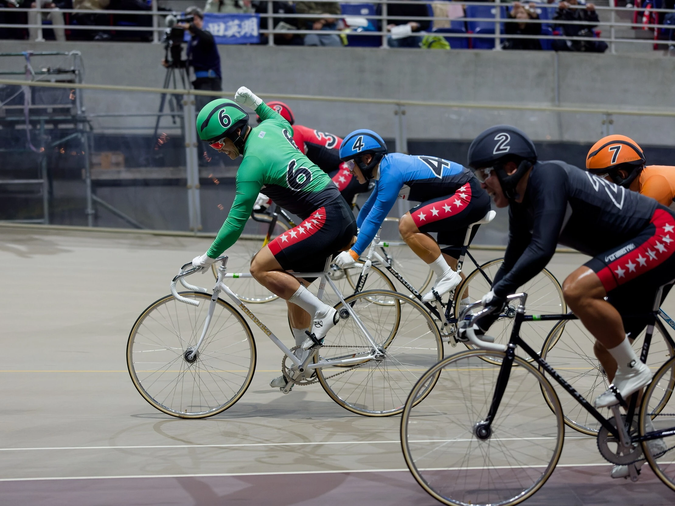 阿部拓真(6番車・緑) photo by Takahashi Manabu 記事>>