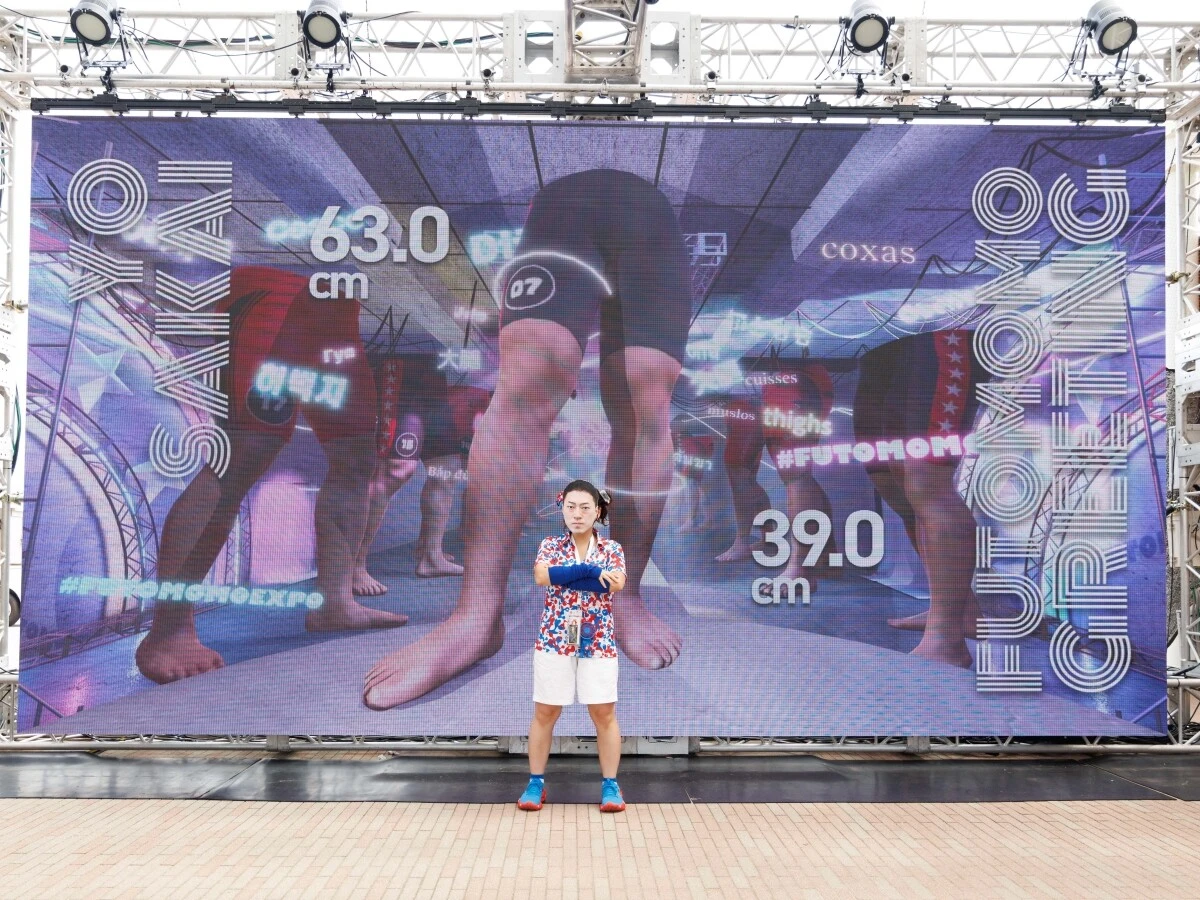 ふとももグリーティング　photo by Photoraid　記事＞＞
