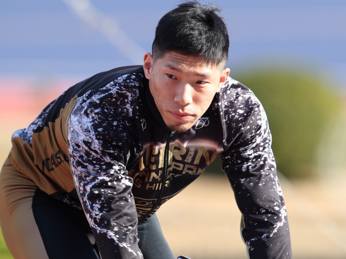 寺崎浩平　photo by Takahashi Manabu　記事＞＞