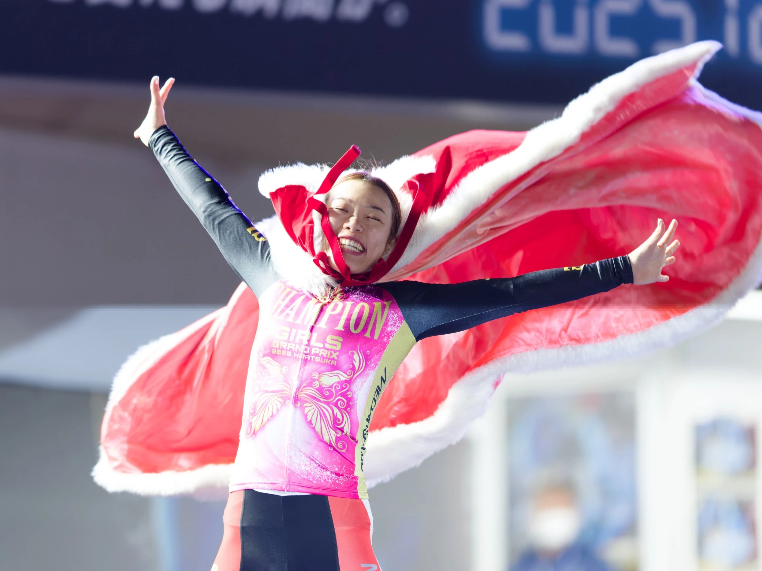 佐藤水菜　photo by Takahashi Manabu　記事＞＞