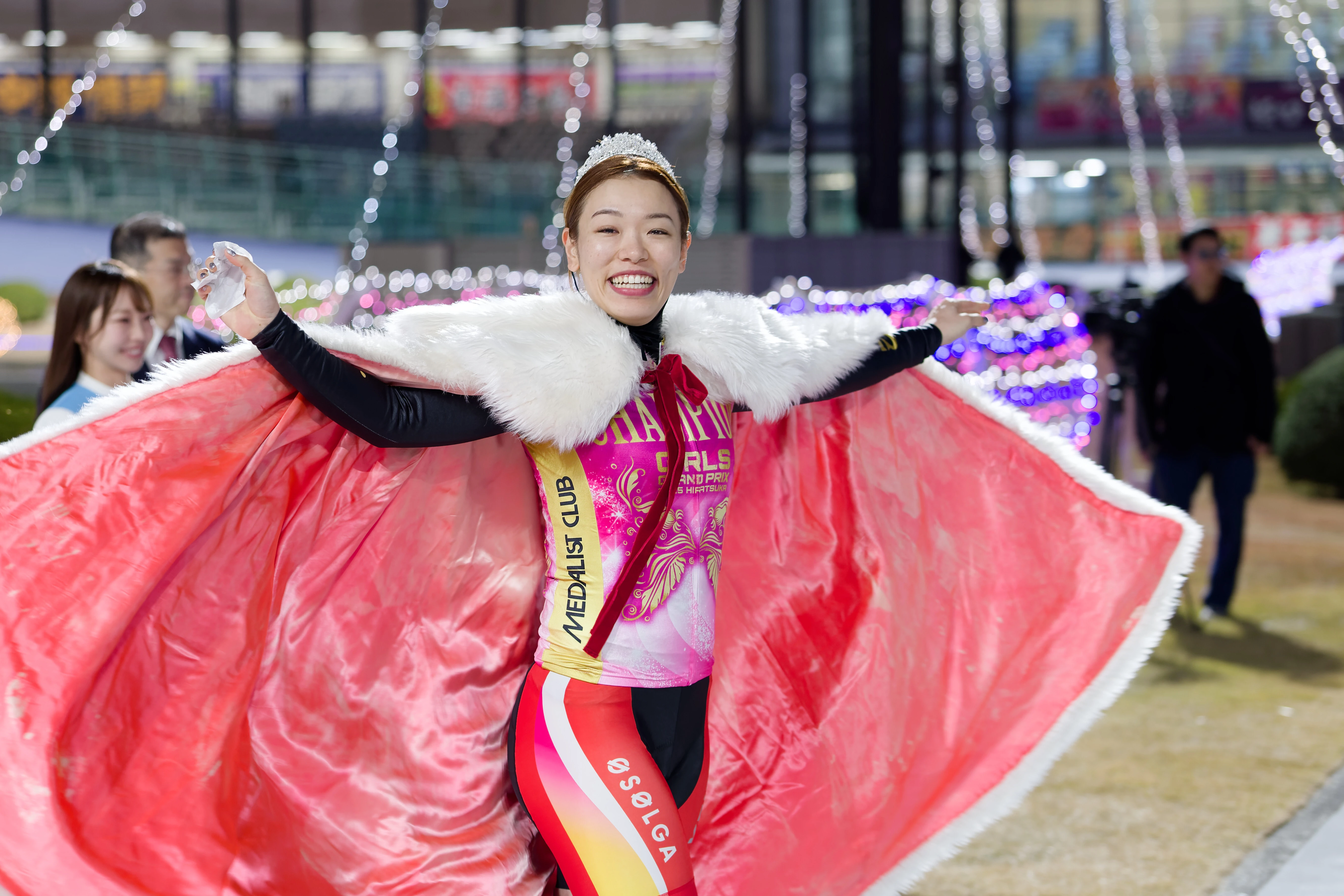 佐藤水菜　photo by Takahashi Manabu　記事＞＞