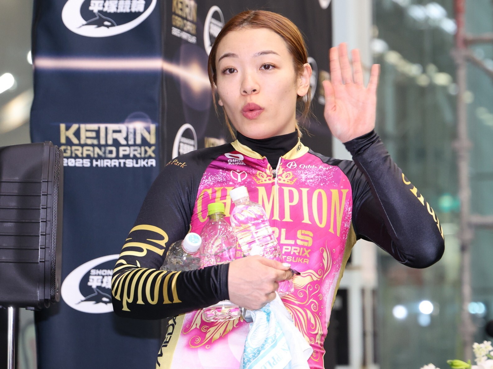 佐藤水菜　photo by Takahashi Manabu　記事＞＞