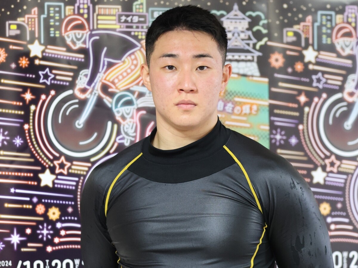 中野慎詞　photo by  Takahashi Manabu　記事前編＞＞　記事後編＞＞