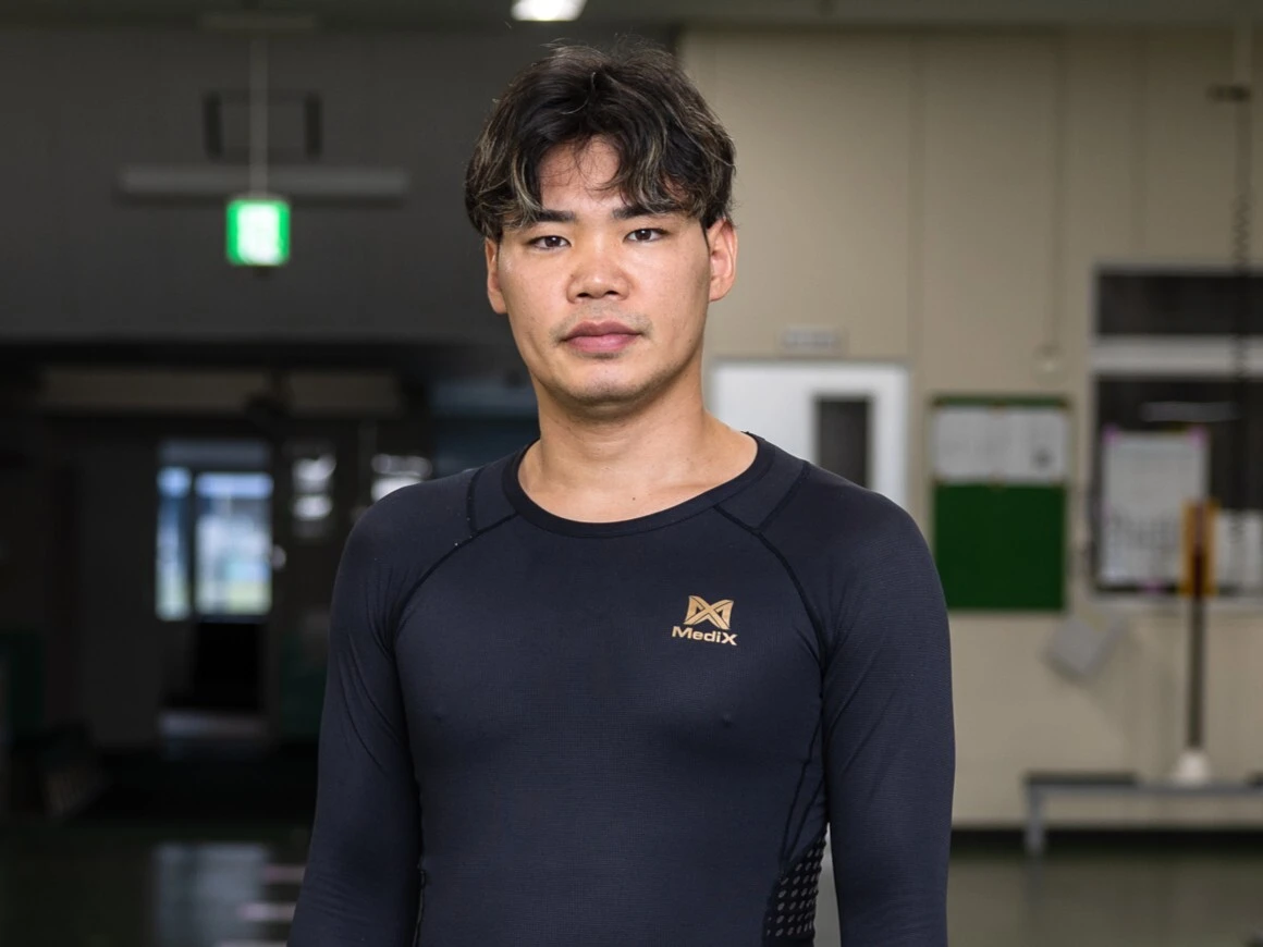 吉田拓矢 photo by Hirose Hisaya 記事>>
