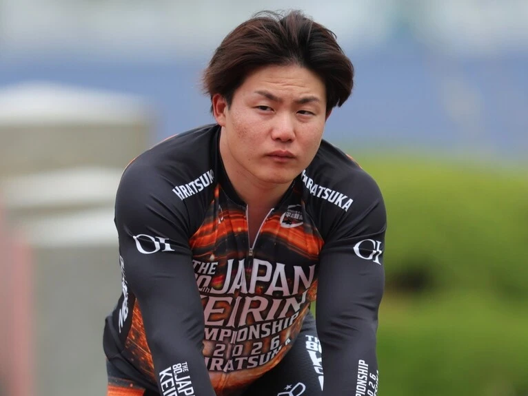 取鳥雄吾 photo by Manabu Takahashi 記事>>