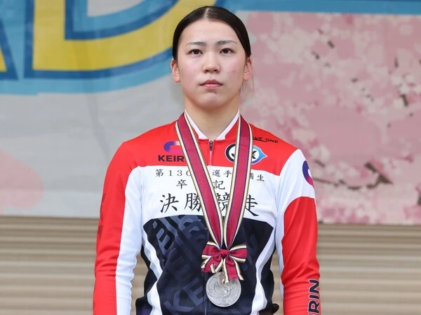 山田南 photo by Manabu Takahashi 記事>>
