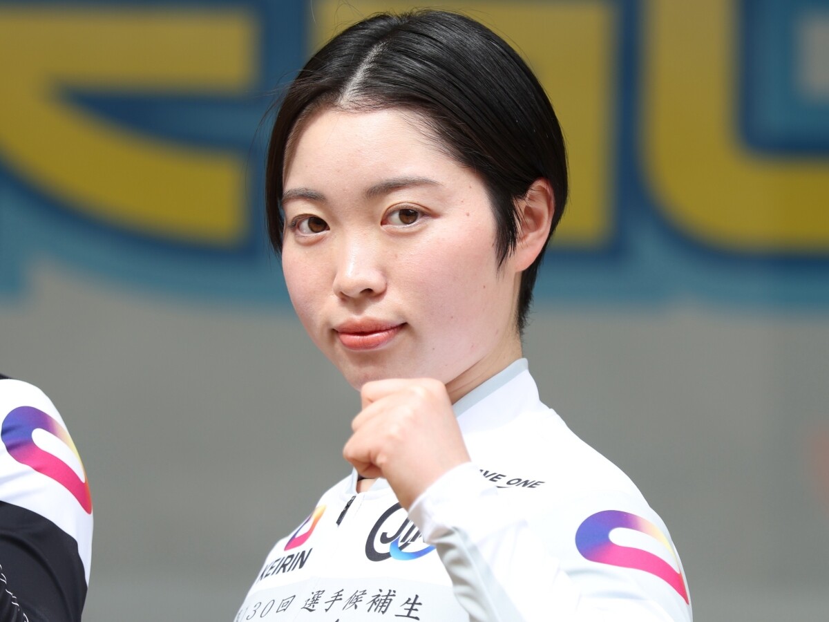 小原乃亜　photo by Manabu Takahashi　記事＞＞