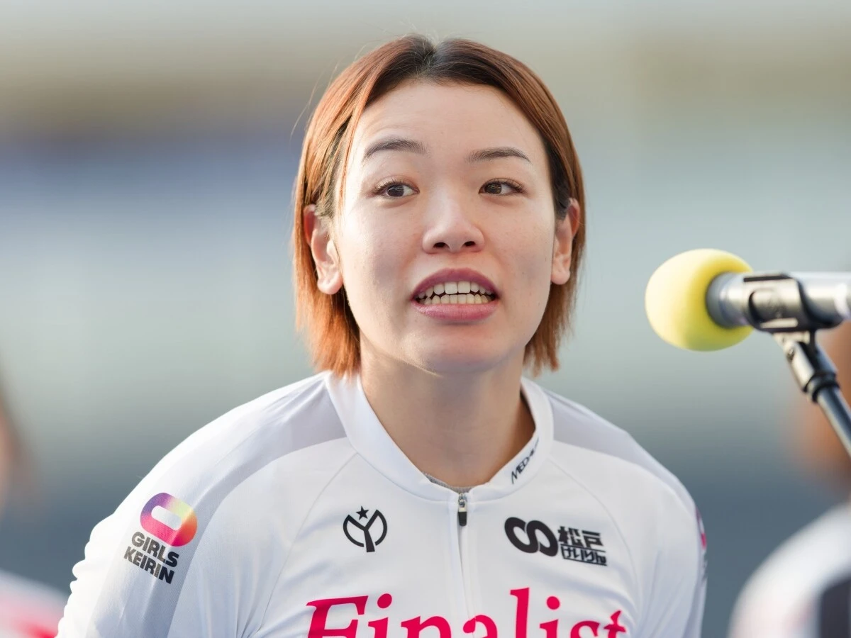 佐藤水菜　photo by Manabu Takahashi　記事＞＞