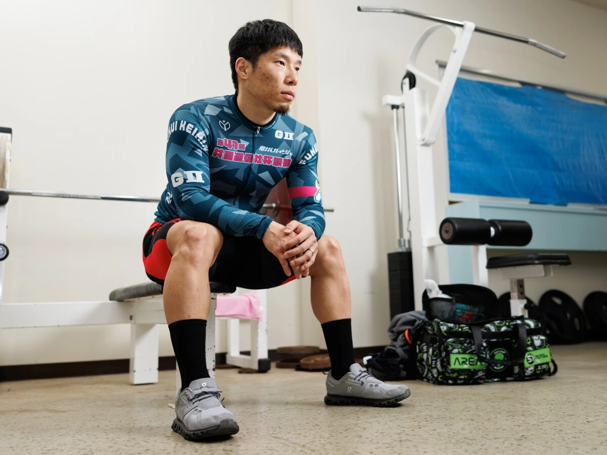 寺崎浩平　photo by Photoraid　記事＞＞