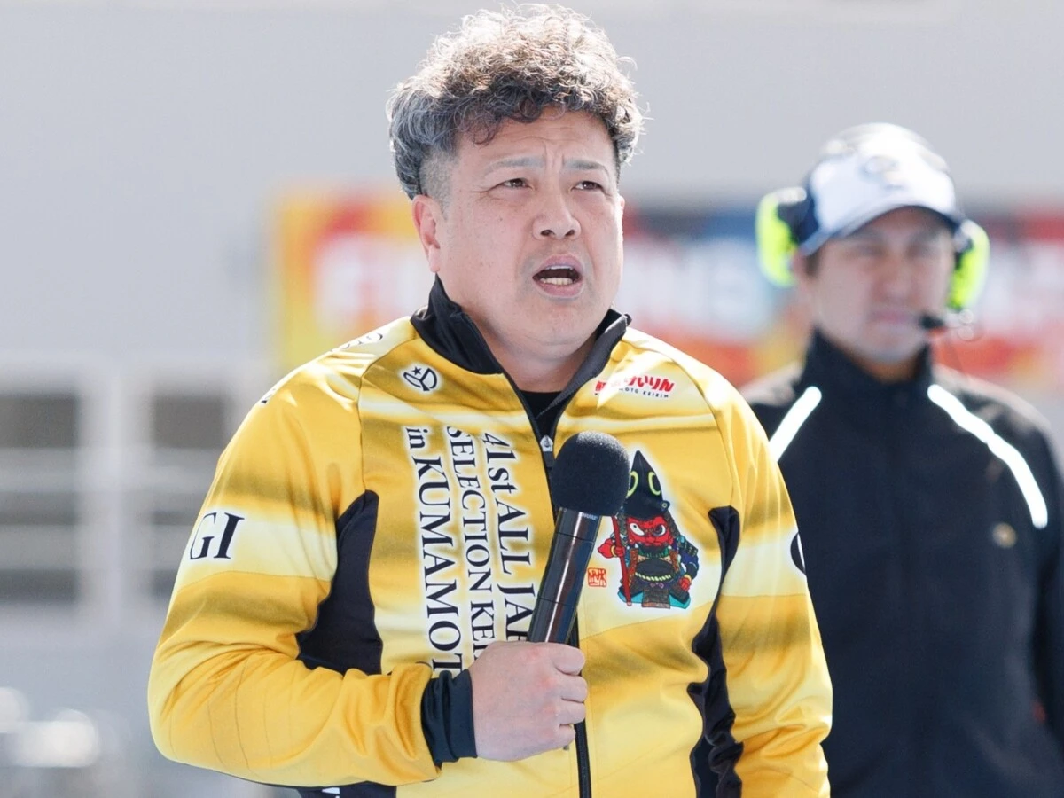 荒井崇博　photo by Photoraid　記事＞＞