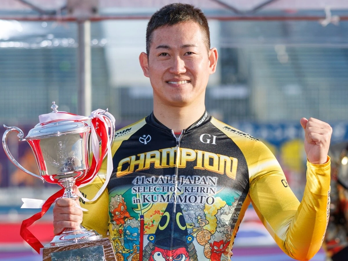 脇本雄太　photo by Photoraid　記事＞＞