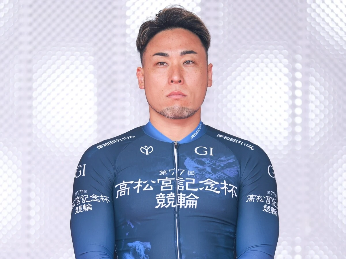 郡司浩平 photo by Photoraid 記事>>