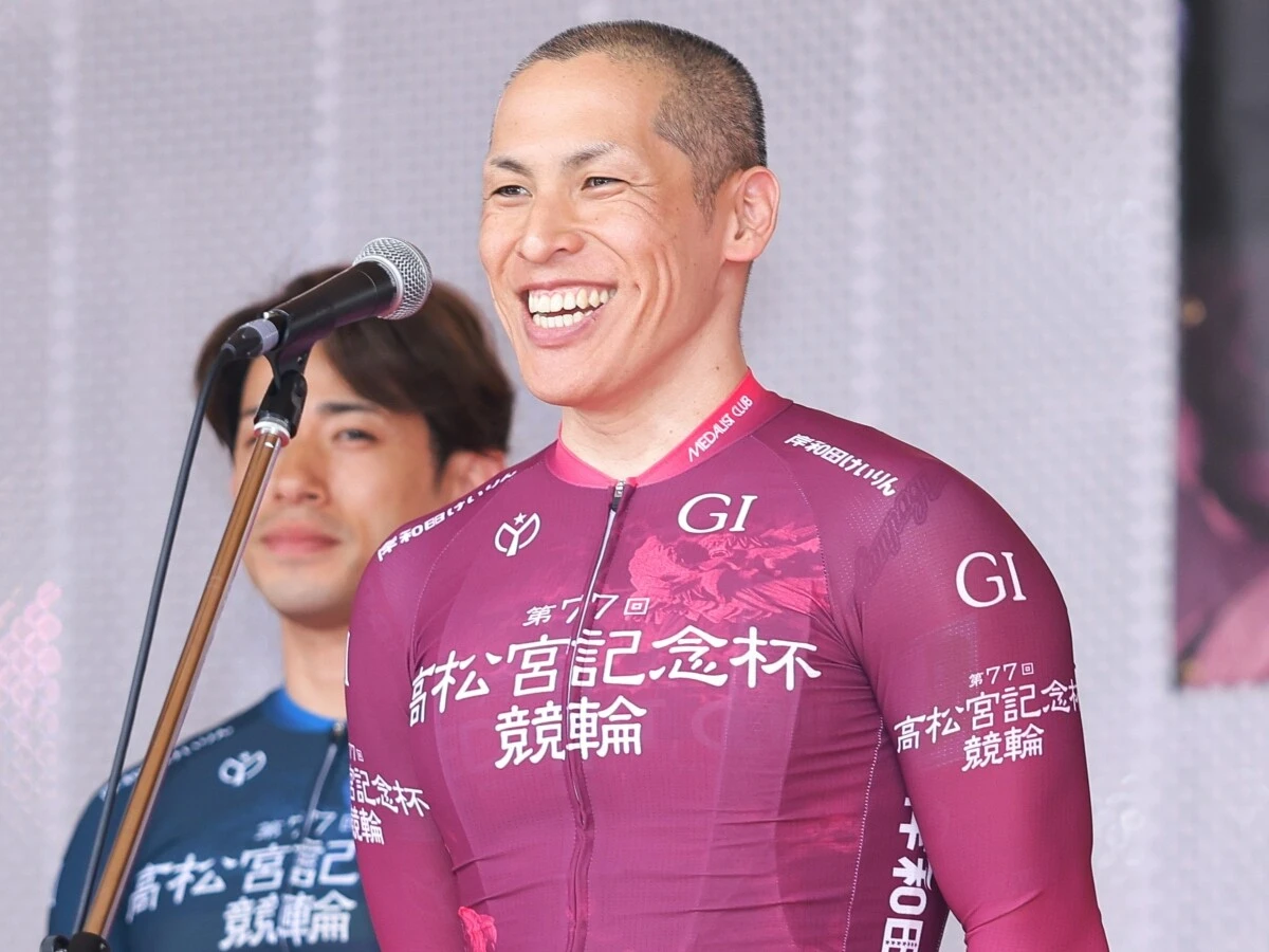 河端朋之 photo by Photoraid 記事>>